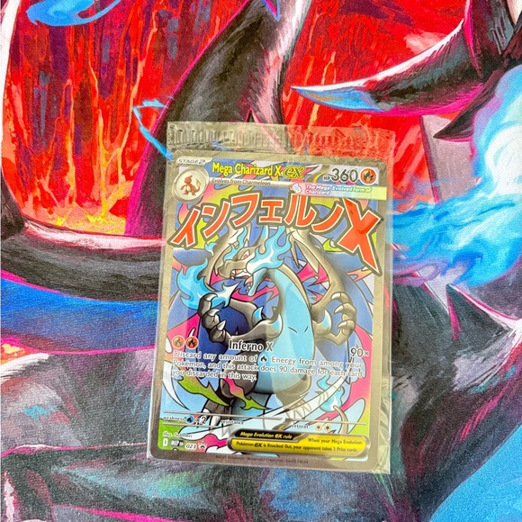 Charizard mat with sealed promo cards - Picture 4 of 4
